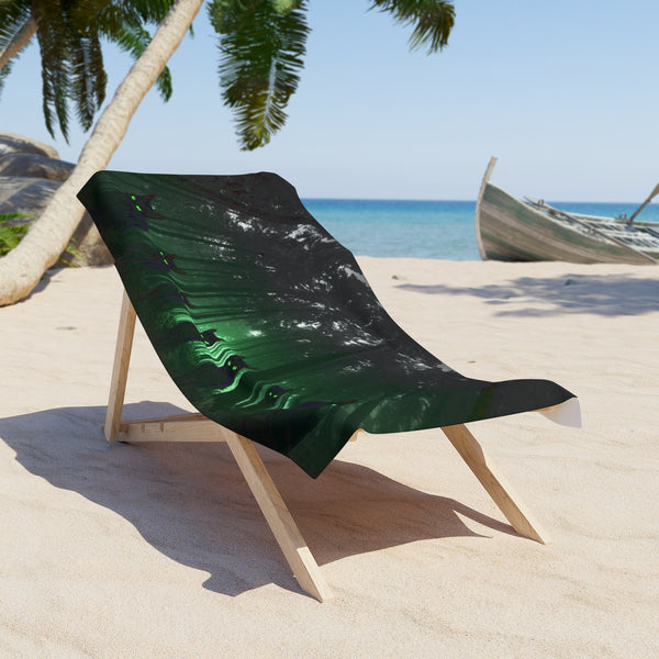 Black Cats Prowling at Midnight Beach Towel – Luxurious Print for Sunny Days